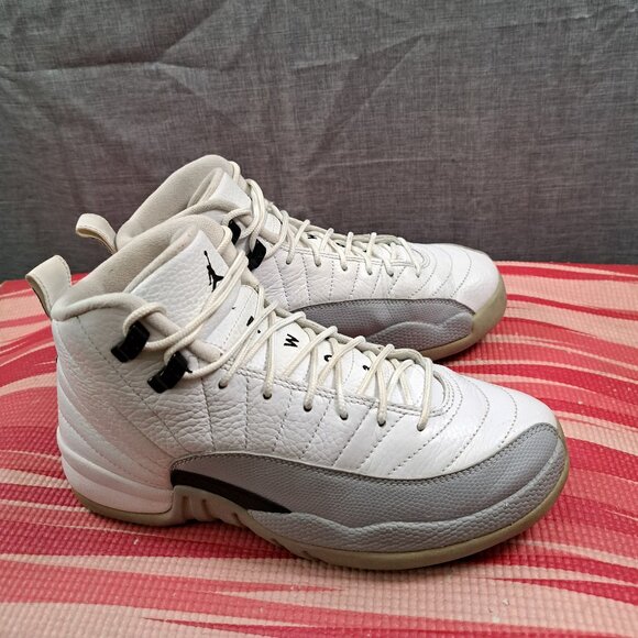 Nike Air Jordan 12 Retro GS Wolf Grey Size 7Y 510815-108 OG - Picture 4 of 14